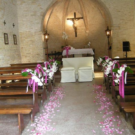 Borgo Dei Conti Della Torre Pensionat Morsano al Tagliamento Exteriör bild